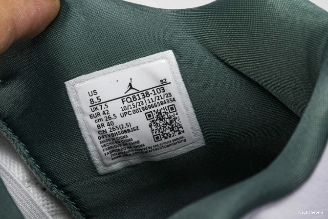 Kick Theory Air 4 Jordan Oxidized FQ8138-103 Green 0727